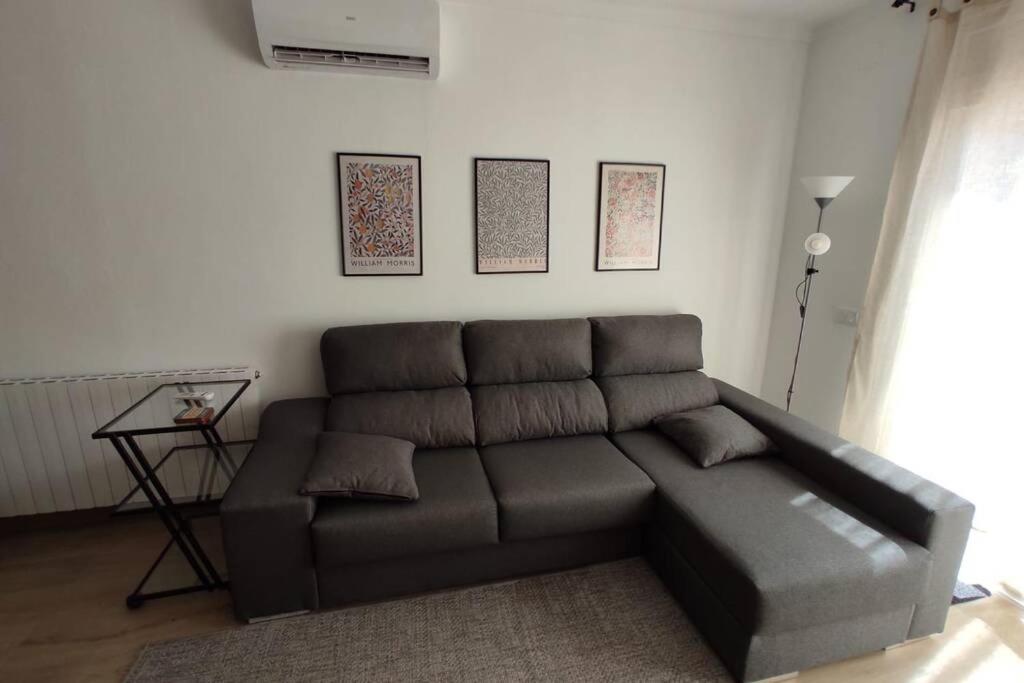 Can Puig. amplio, luminoso y con gran terraza. - B&B Palafrugell