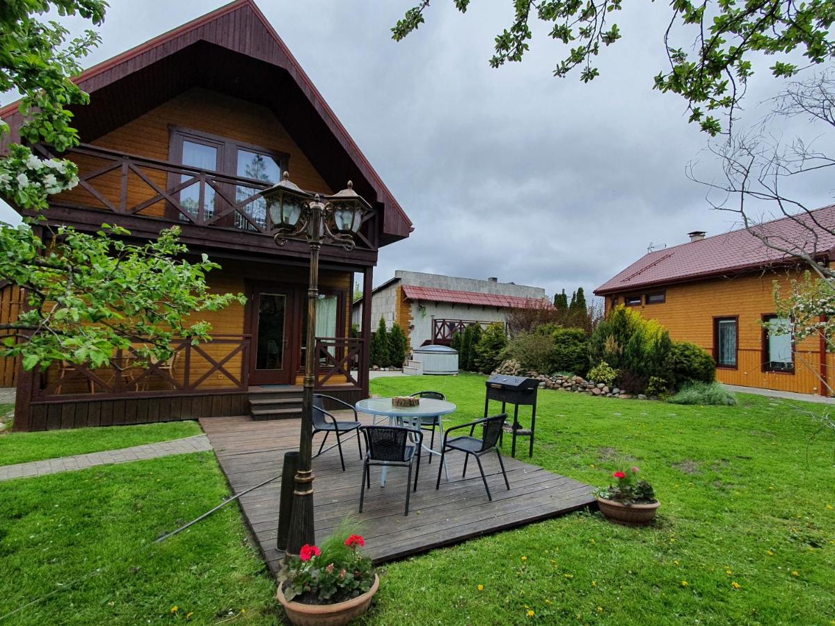 Brīvdienu Māja AMRAI - B&B Ventspils