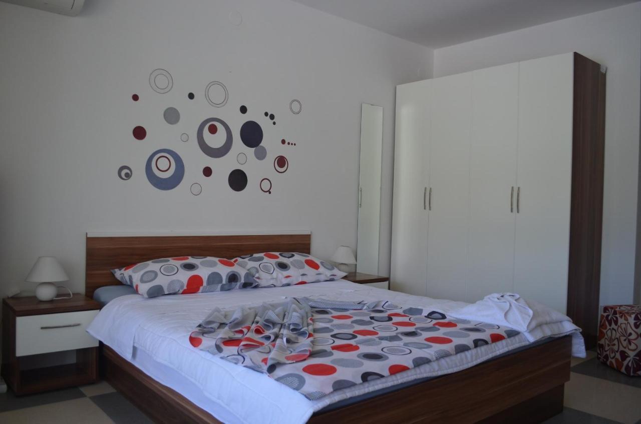 Monolocale con Terrazza