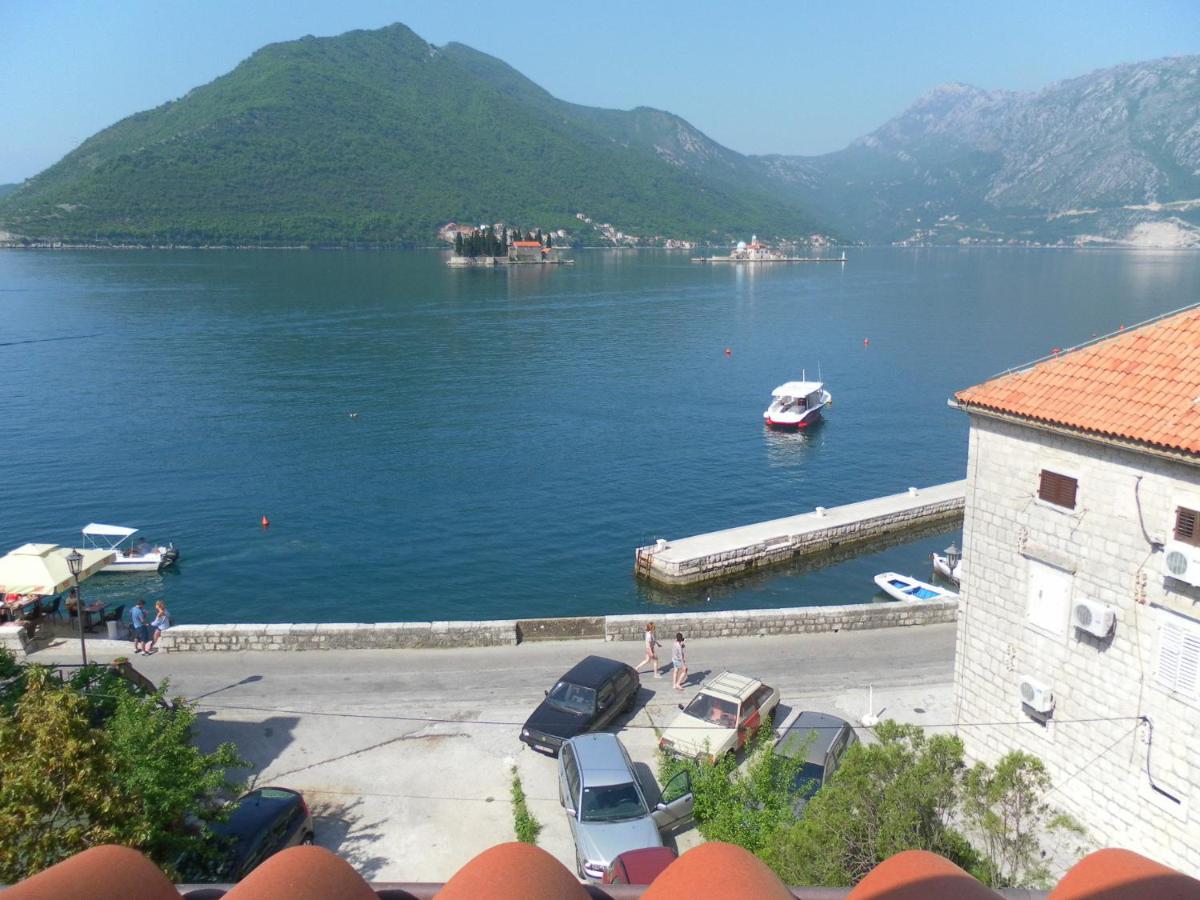 Comfort One-Bedroom Apartment with Sea View - Attic