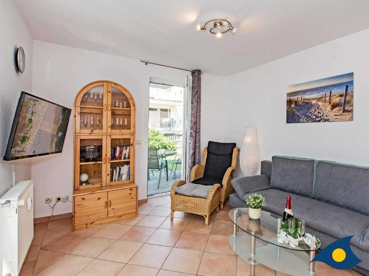 One-Bedroom Apartment with Terrace