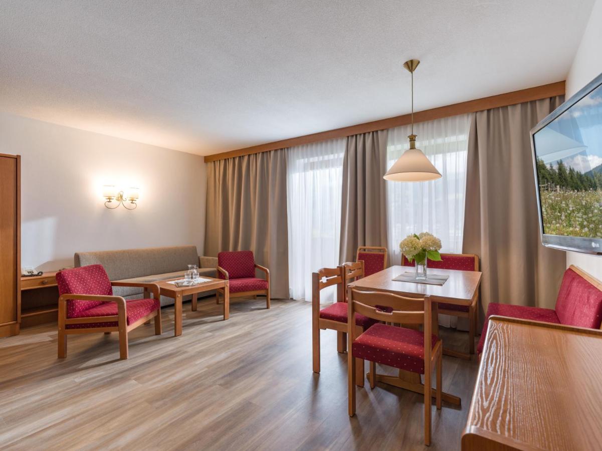 Appartamento con 2 Camere da Letto e Balcone