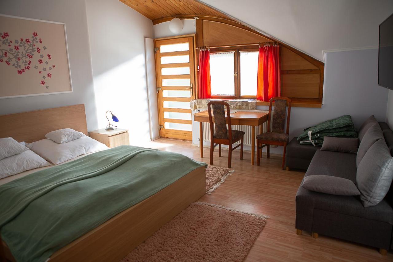 Appartamento con 2 Camere da Letto