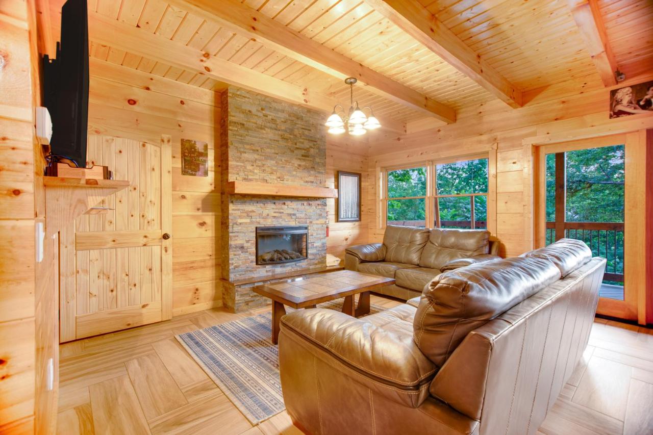 Four bedroom holiday home