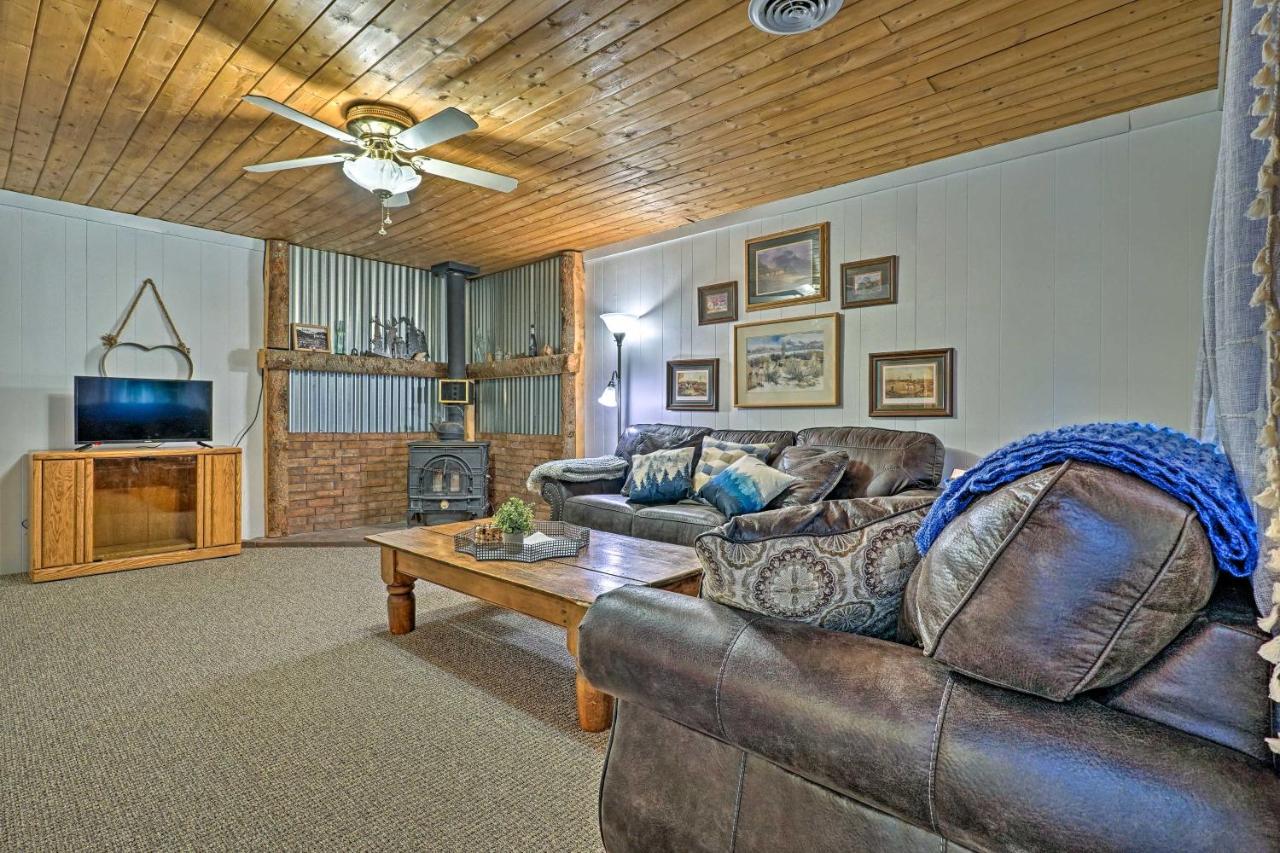 Charming Pioche Apartment on Main St Near Hiking! - B&B