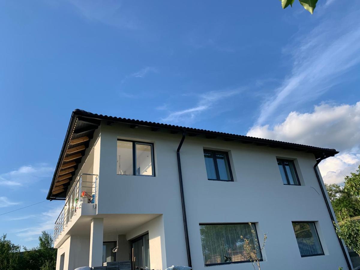Viktoria House - Ferienwohnung