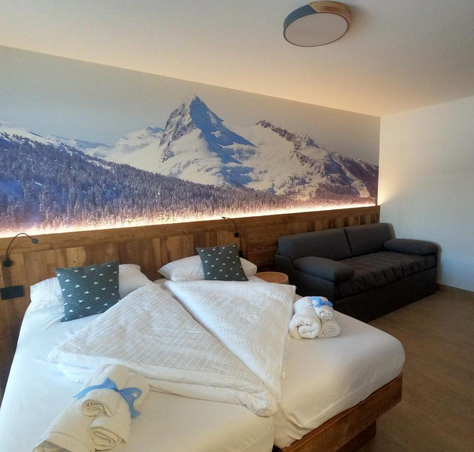 Double or Twin Room with Garden View