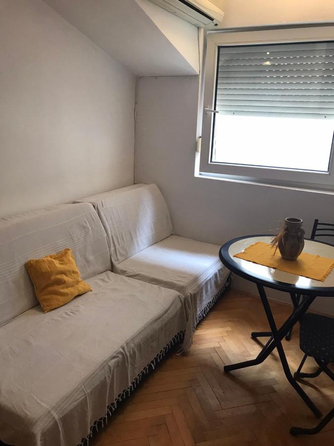 Apartman Vuk - B&B Budua