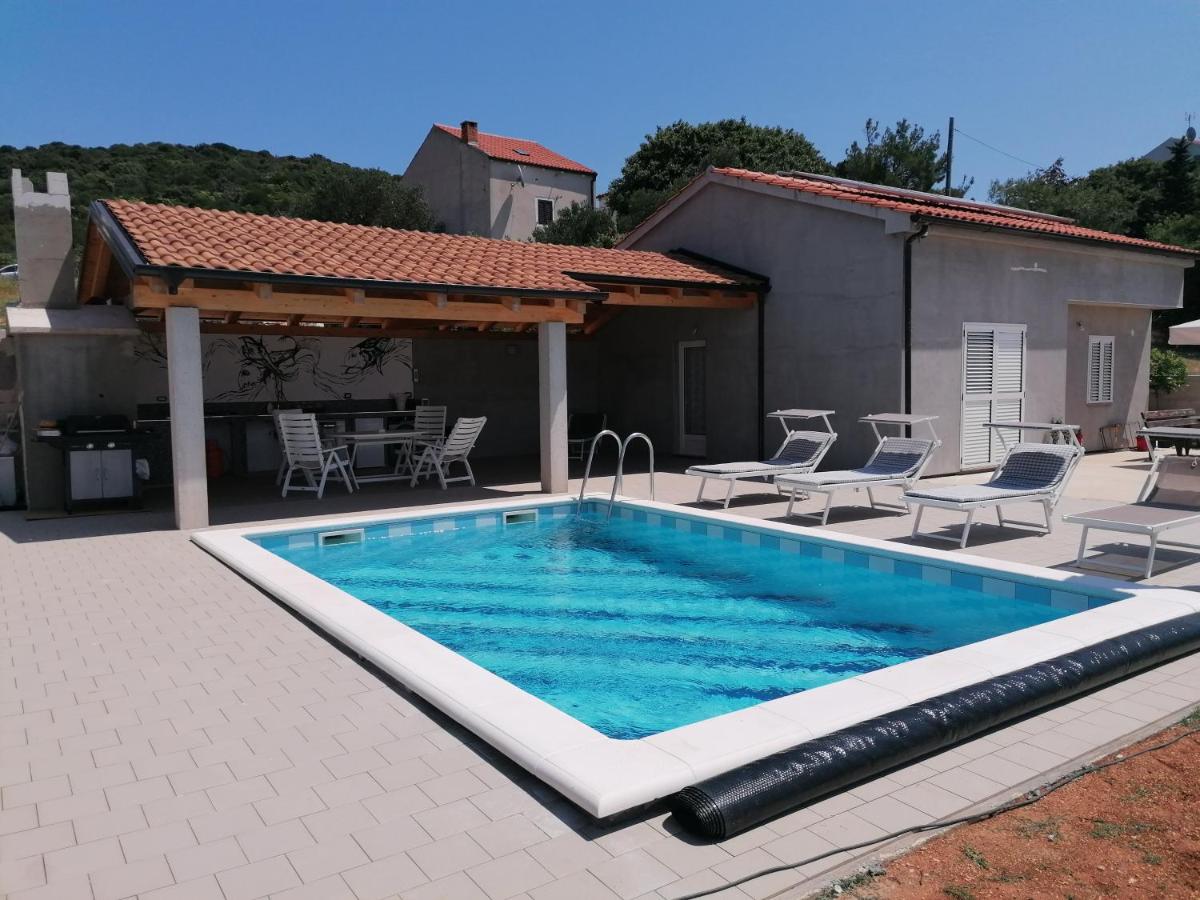 B&B Mali Lošinj - House with pool - Bed and Breakfast Mali Lošinj