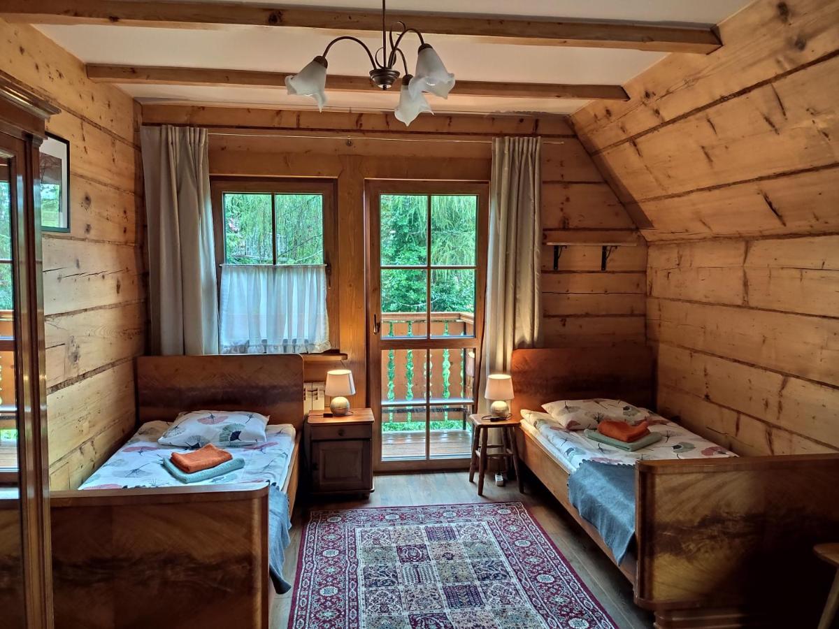 Appartamento con Terrazza e Vista Montagna