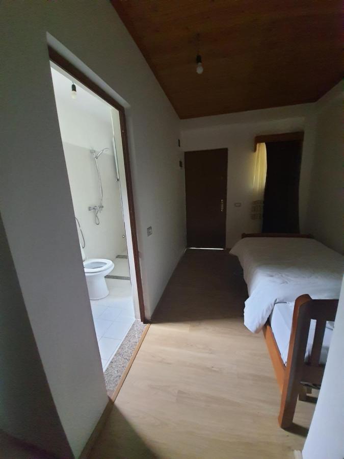 Basic Triple Room