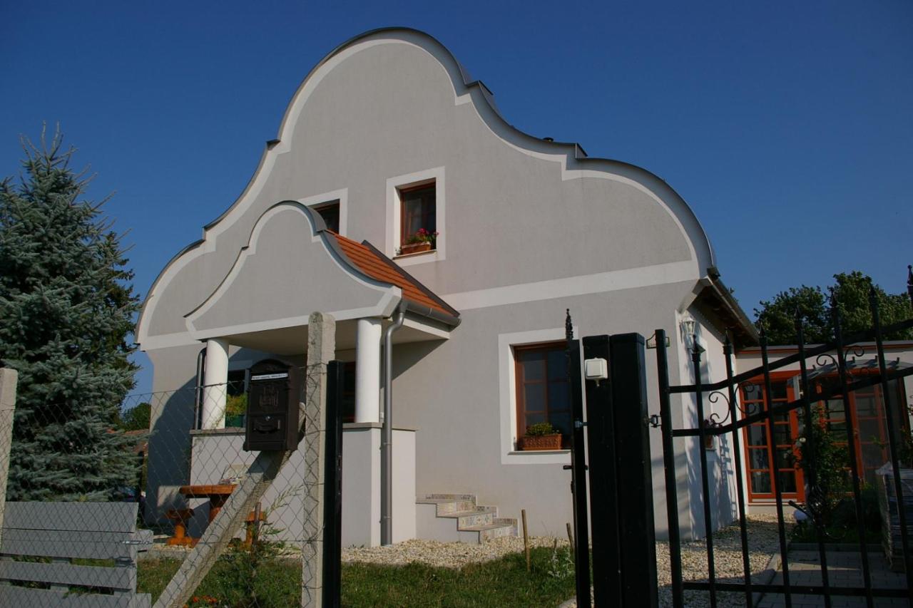 Sárkányházi Apartman Barnag - Ferienwohnung