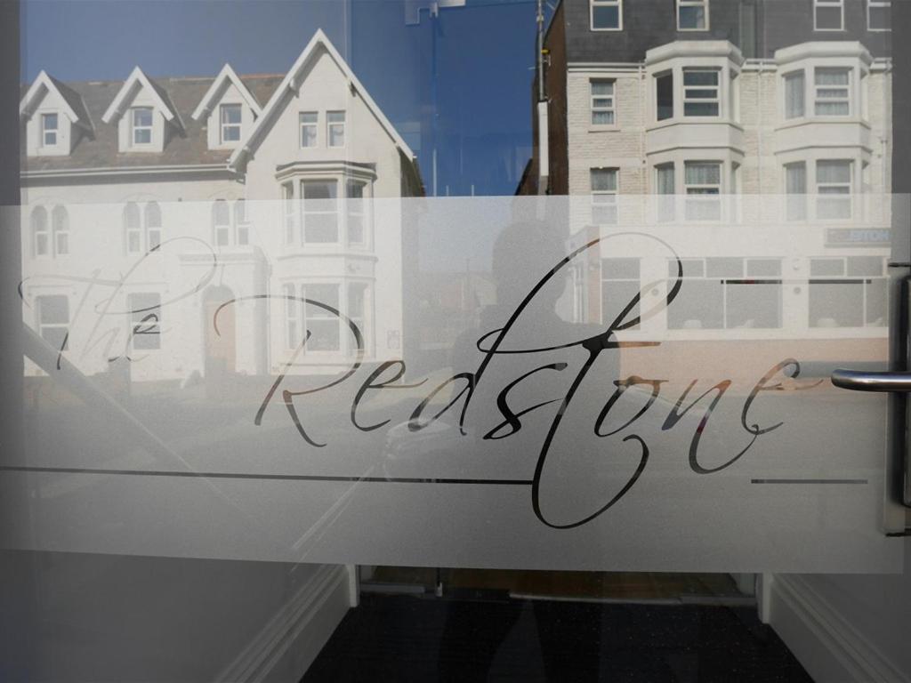 The Redstone Guesthouse - B&B