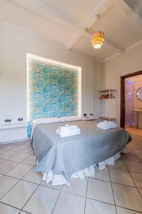 Double or Twin Room with Garden View