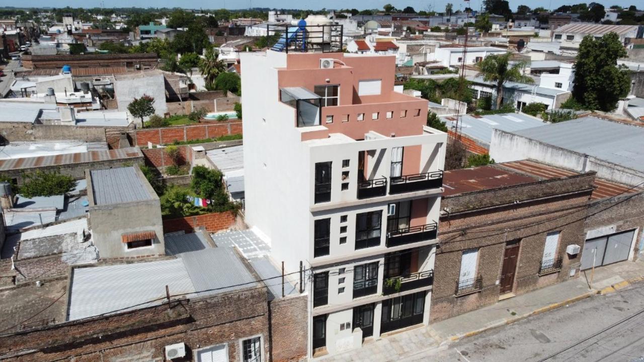 Apartamento con balcón