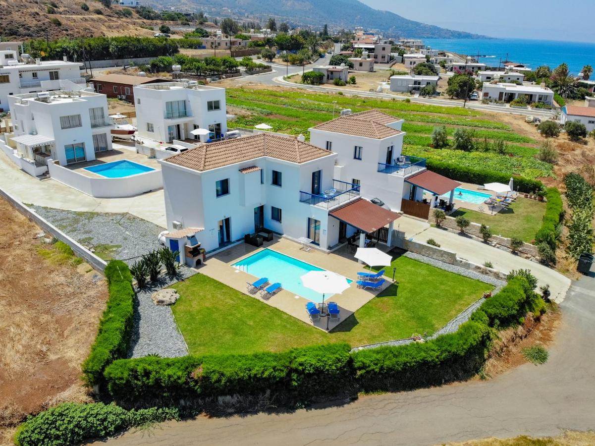 B&B Pomos - Diana Seaside Villas - Bed and Breakfast Pomos