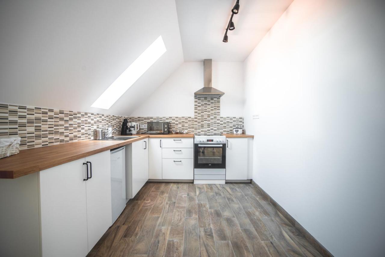 Appartamento con 2 Camere da Letto