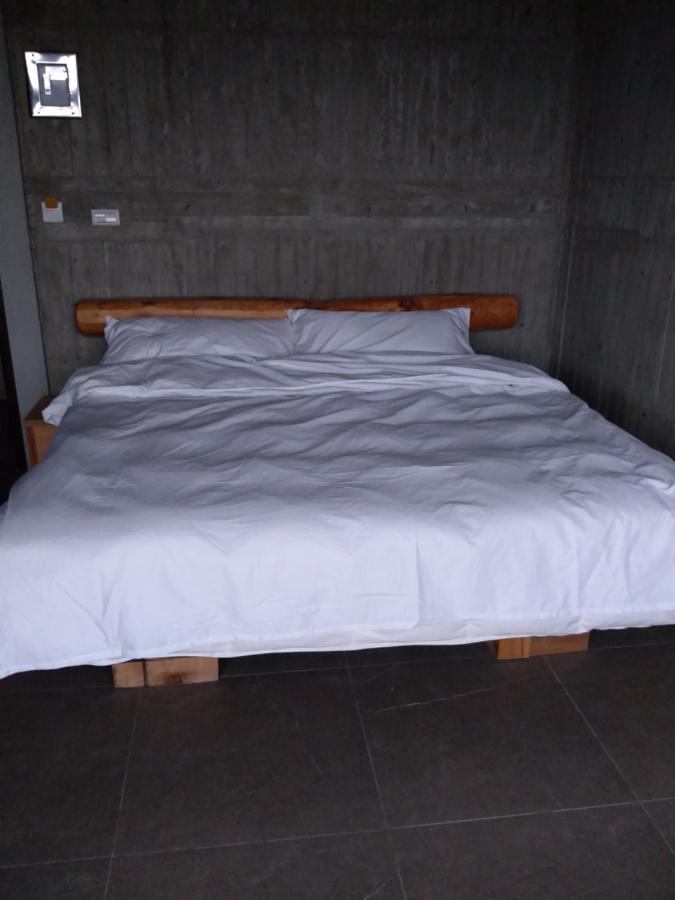 King Room with Mountain View