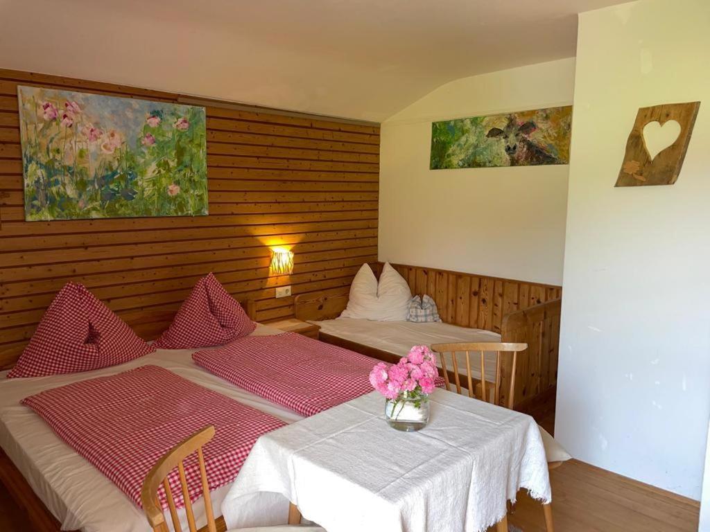 Two-Bedroom Apartment with Shower