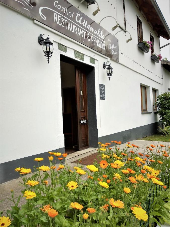 Gasthof Uttewalde - B&B