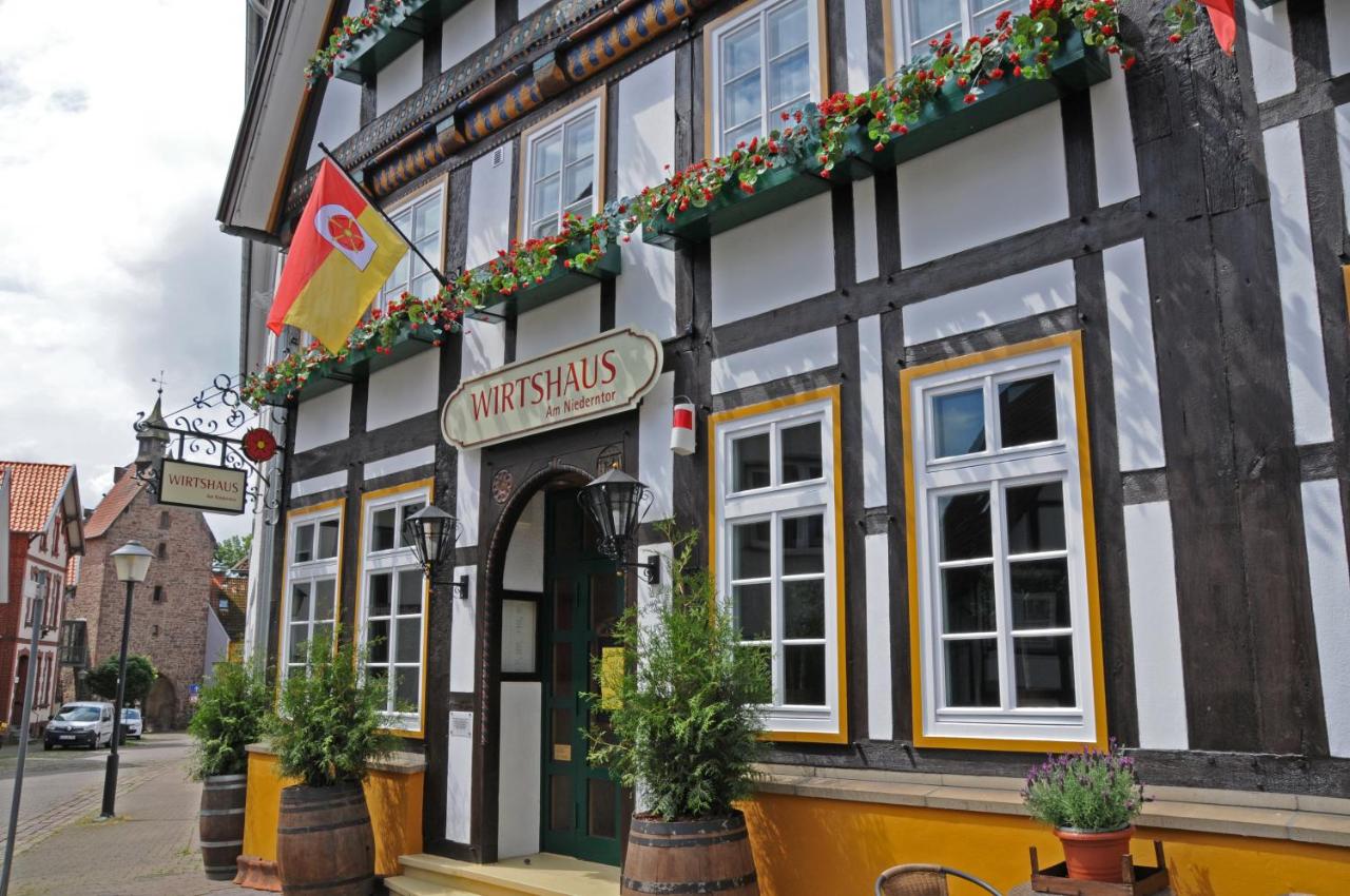 B&B Blomberg - WIRTSHAUS am Niederntor - Bed and Breakfast Blomberg