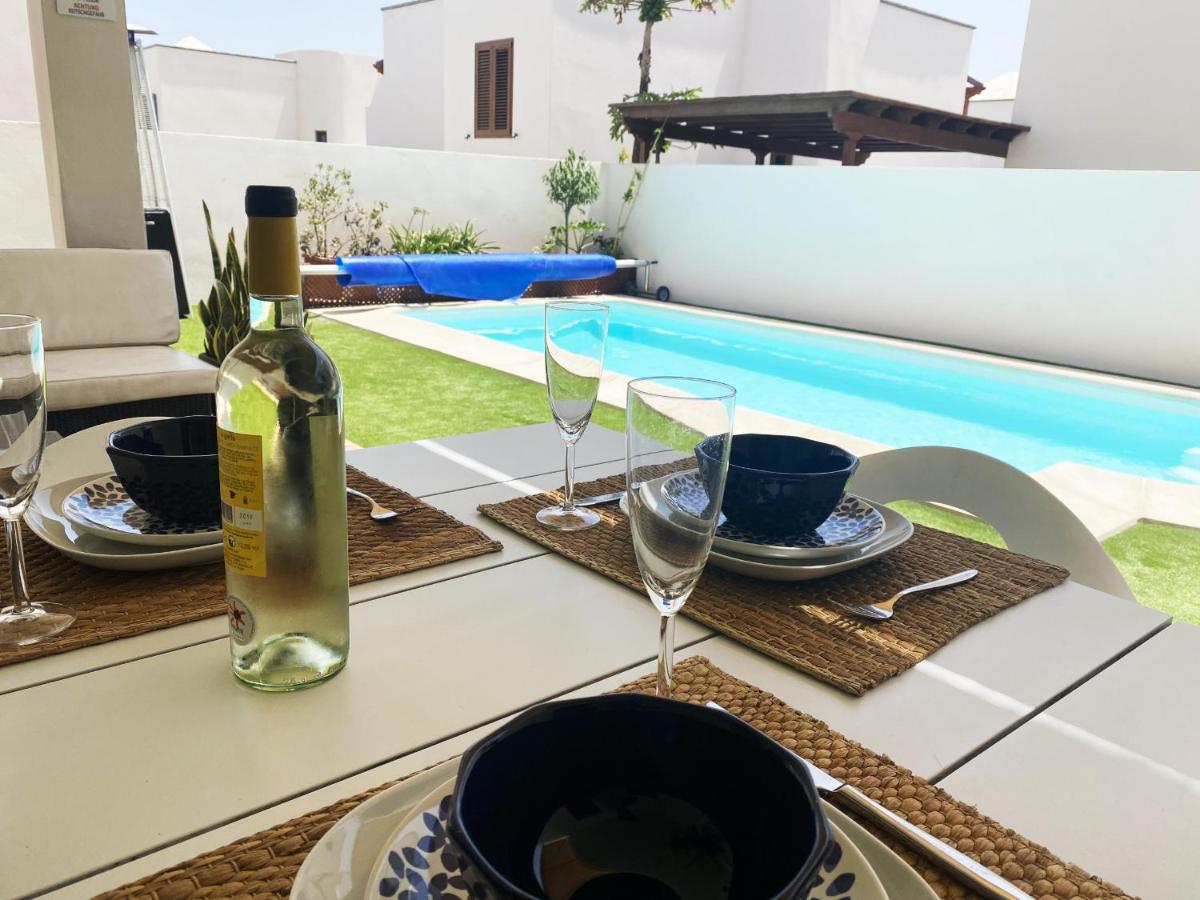 Casahost Aquavilla - B&B Costa Teguise