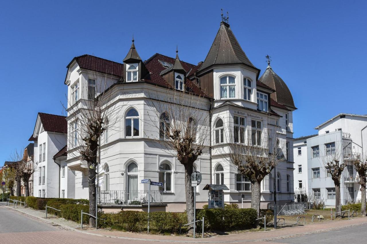 Schloß Hohenzollern 13 - B&B