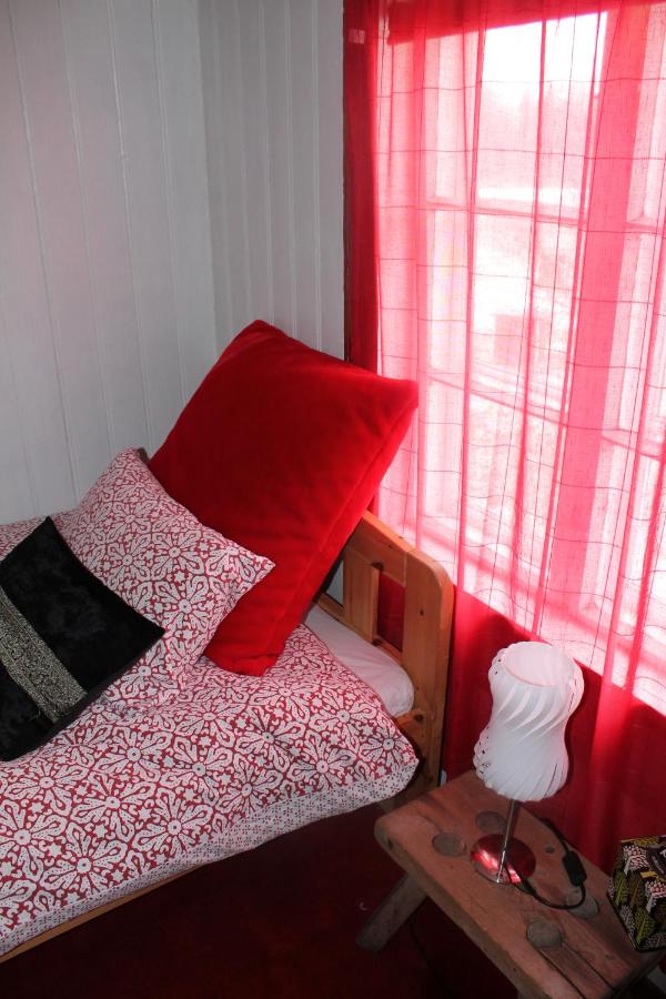 Single Room with Shared External Bathroom