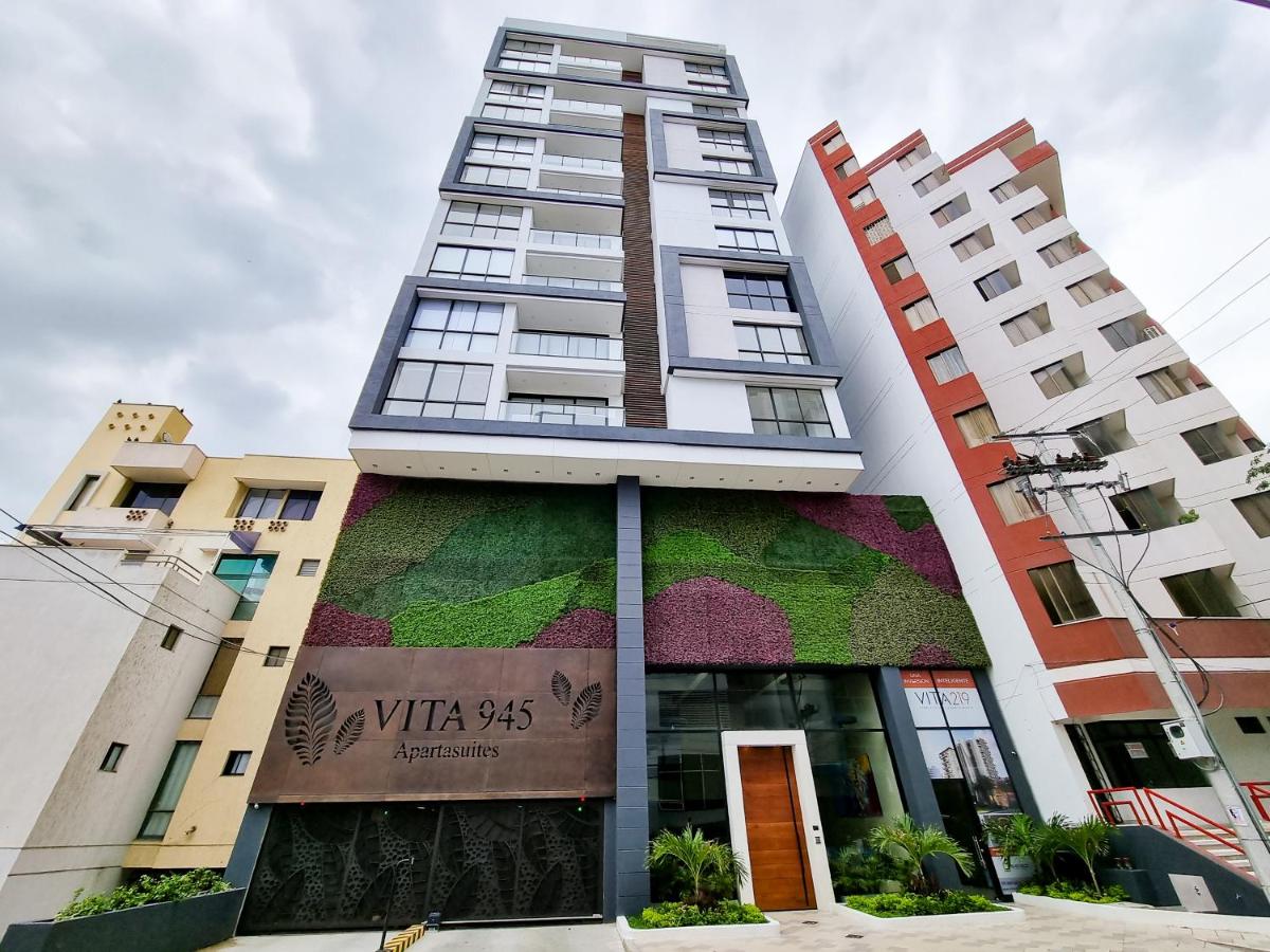 Apartasuites VITA 945 RODADERO - By Bedviajes - B&B
