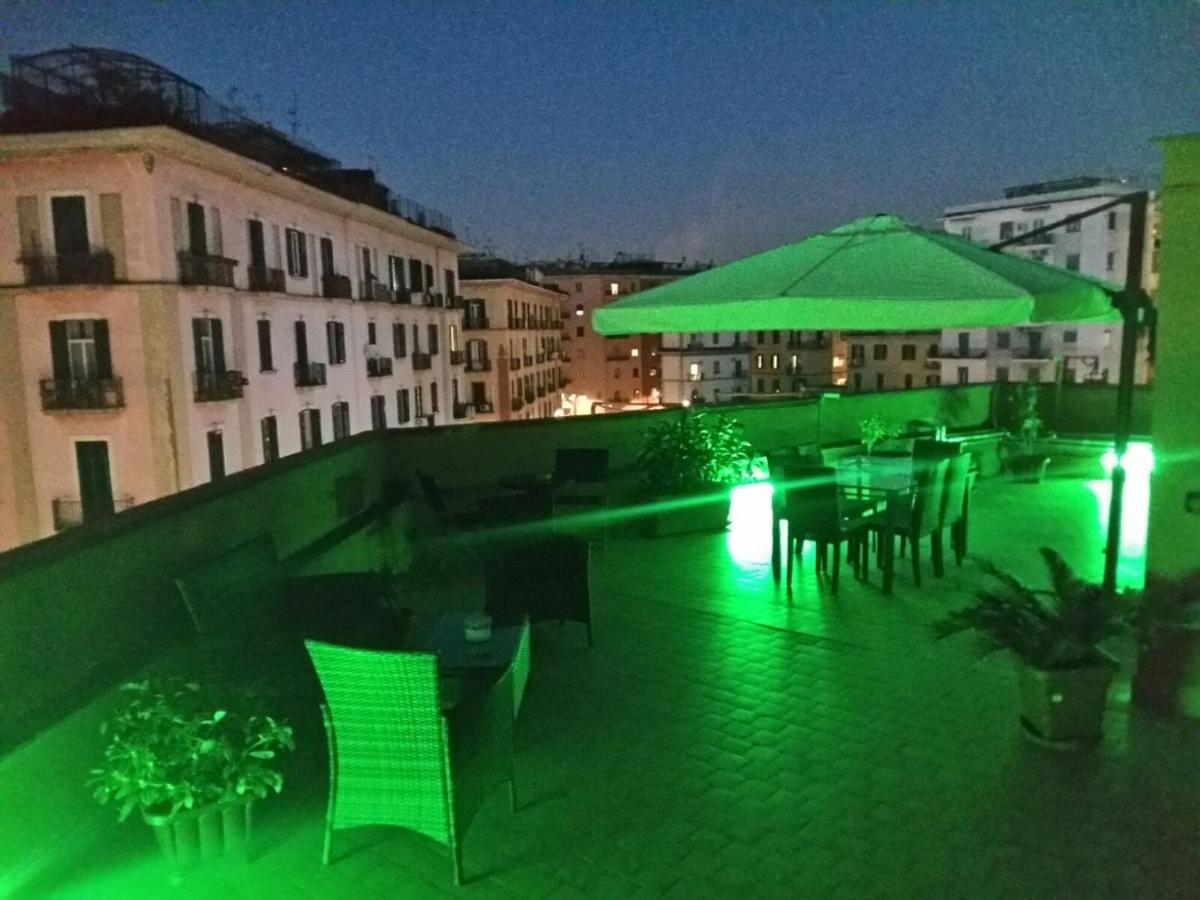 Tuanis - B&B Napoli