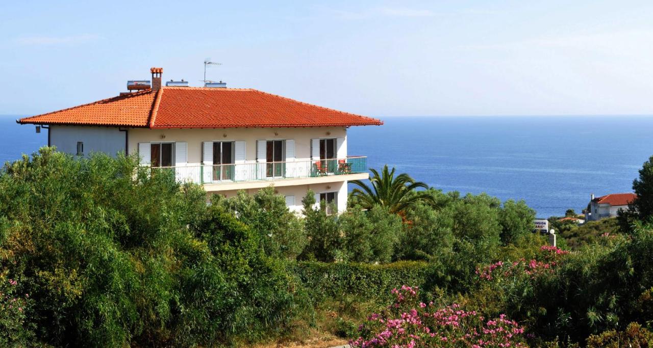 B&B Agia Paraskevi - Aris Pension - Bed and Breakfast Agia Paraskevi