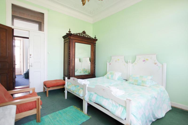 Quadruple Room with Private Bathroom