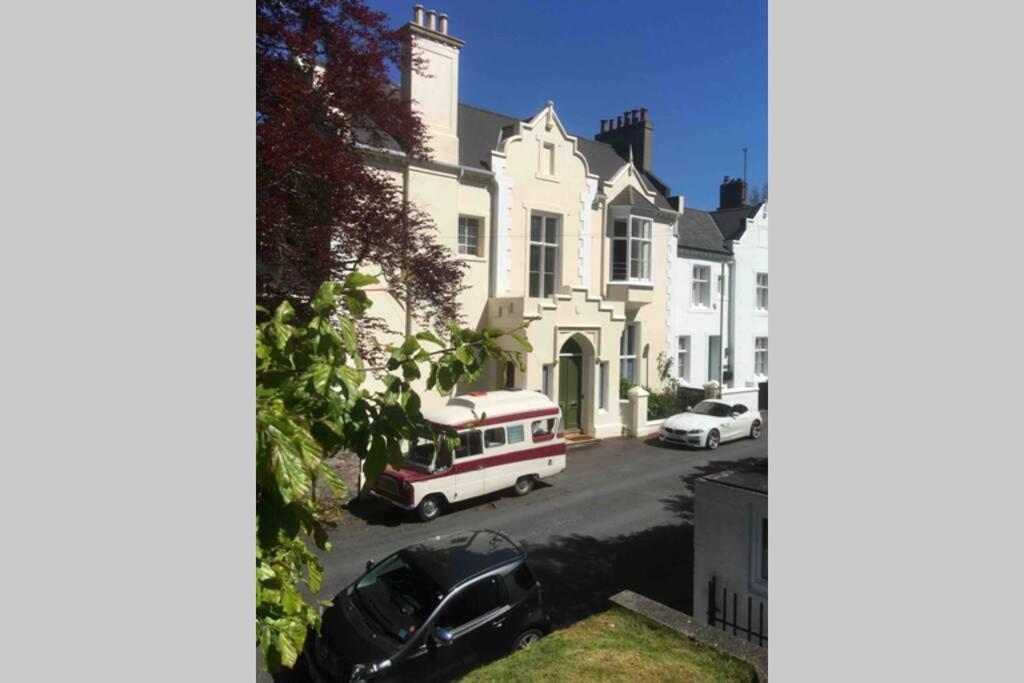 Entire Maisonette Torquay Newly Renovated - B&B Torquay