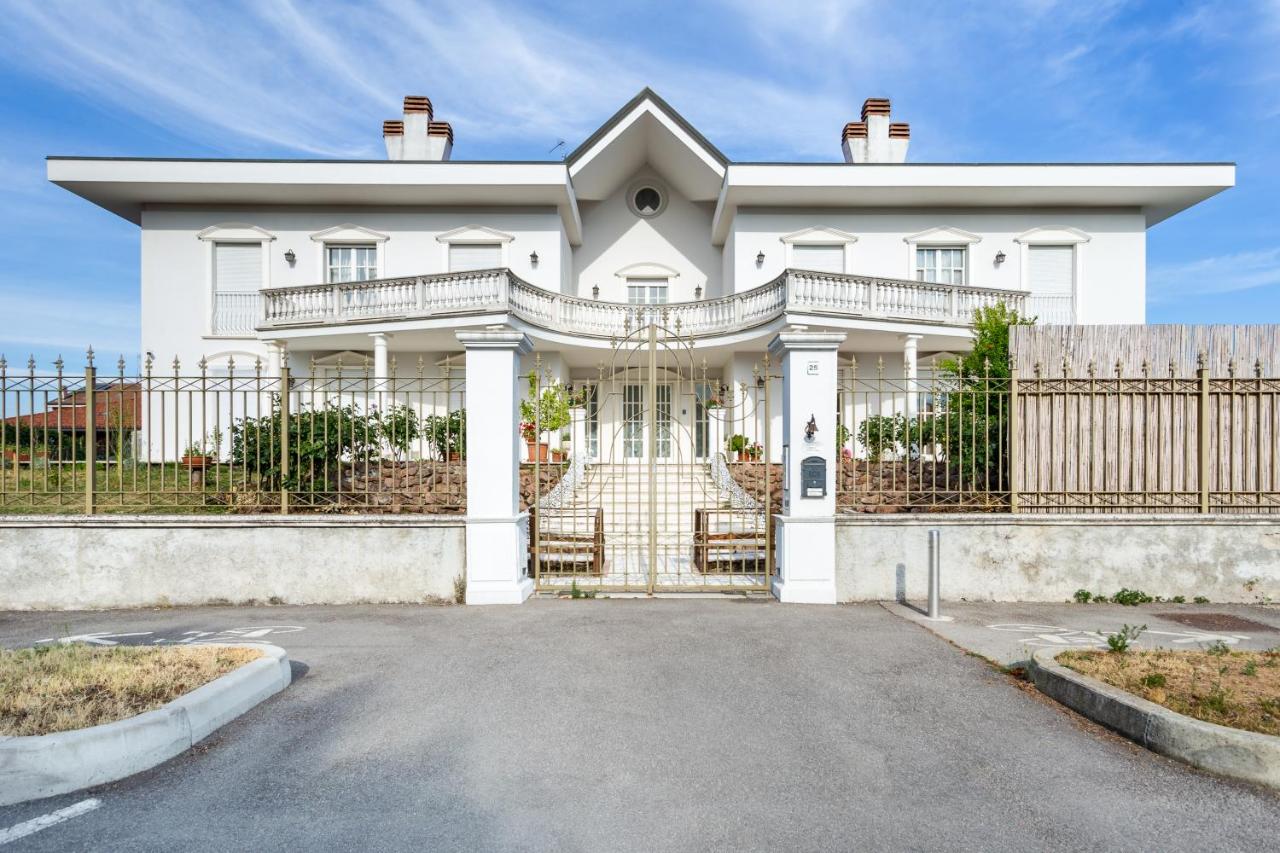 White House - Ferienwohnung