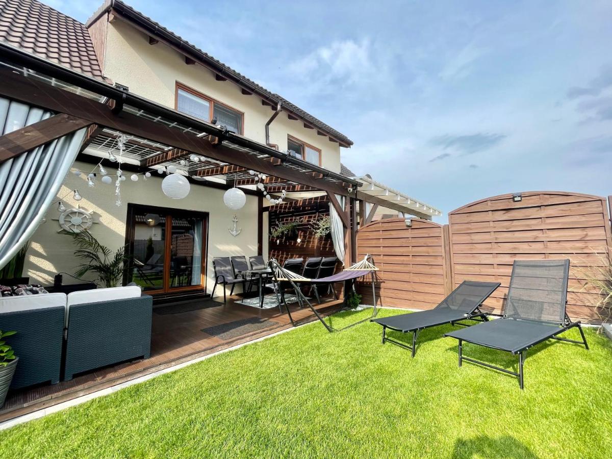 Dom Dolores Pogorzelica - Ferienwohnung Pogorzelica