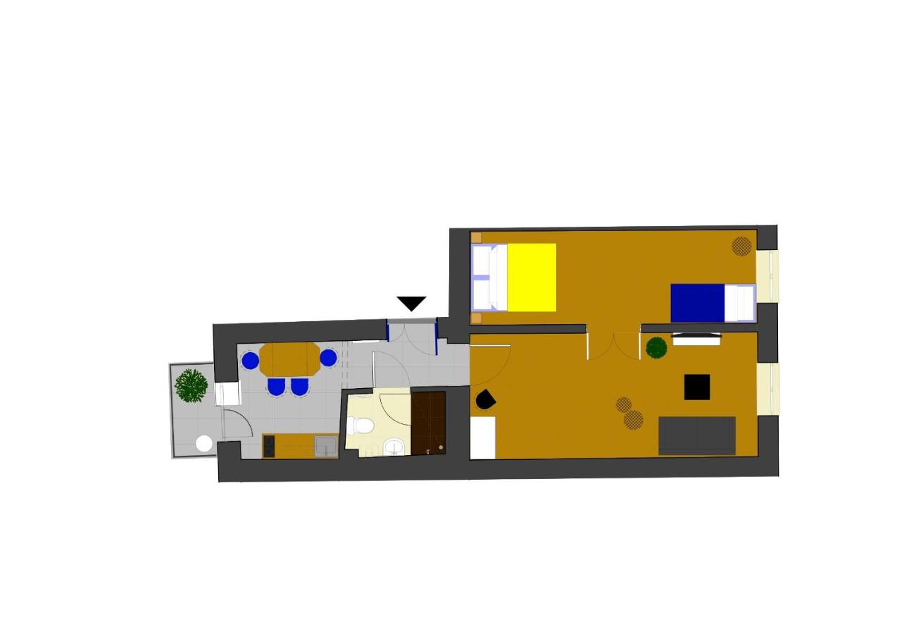 One-Bedroom Apartment with air condition and balcony