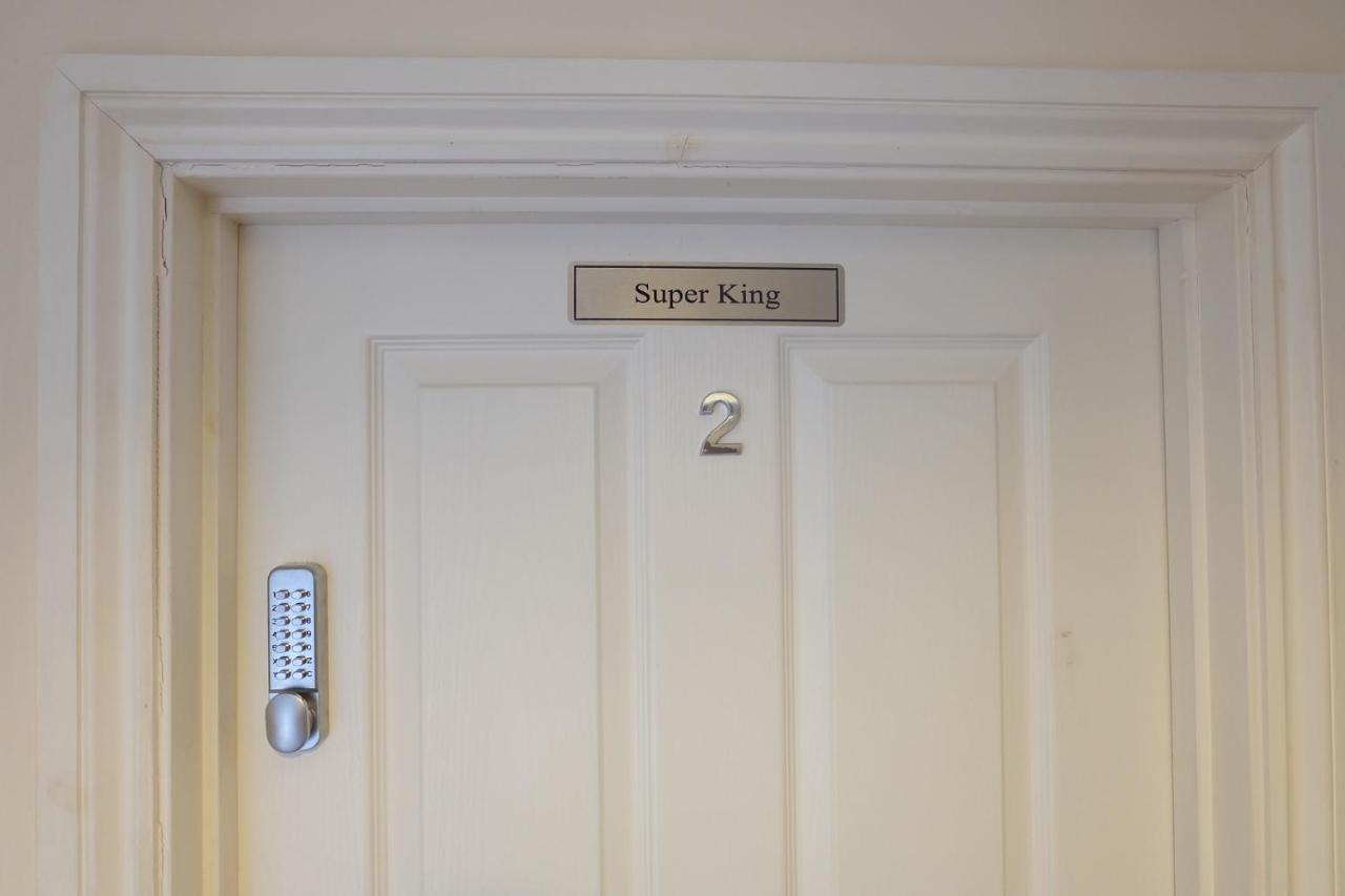 Standard King Room