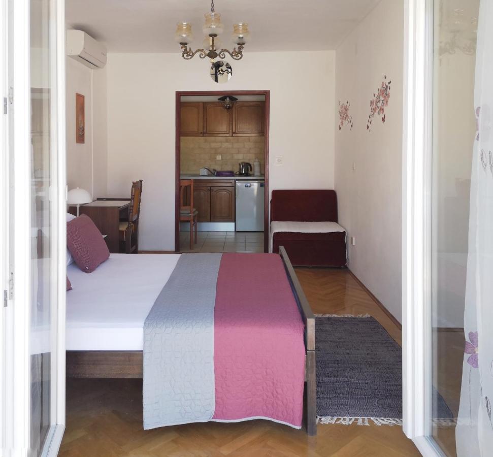 Studio with Balcony