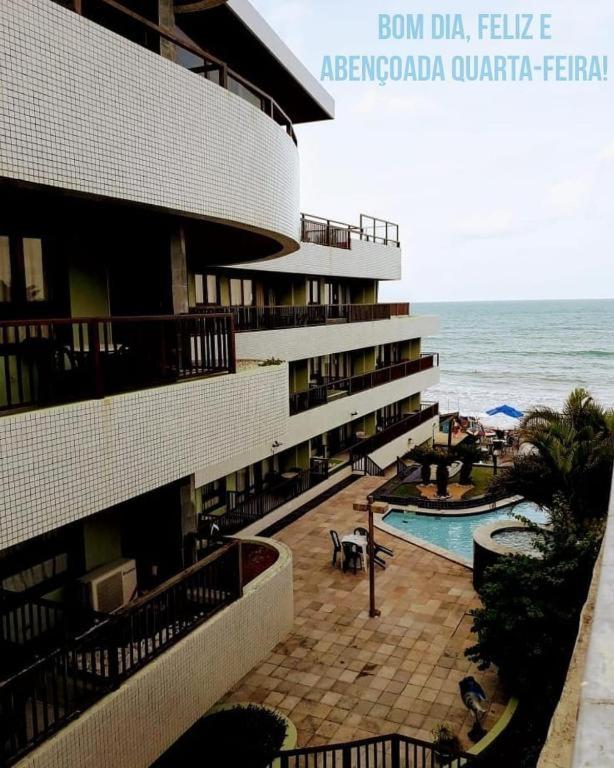 Flat completo a beira mar com vista exuberante - pé-na-areia mesmo! - B&B