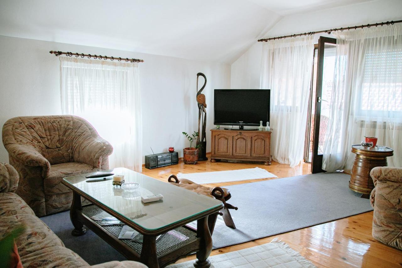 Apartment Ikar - B&B