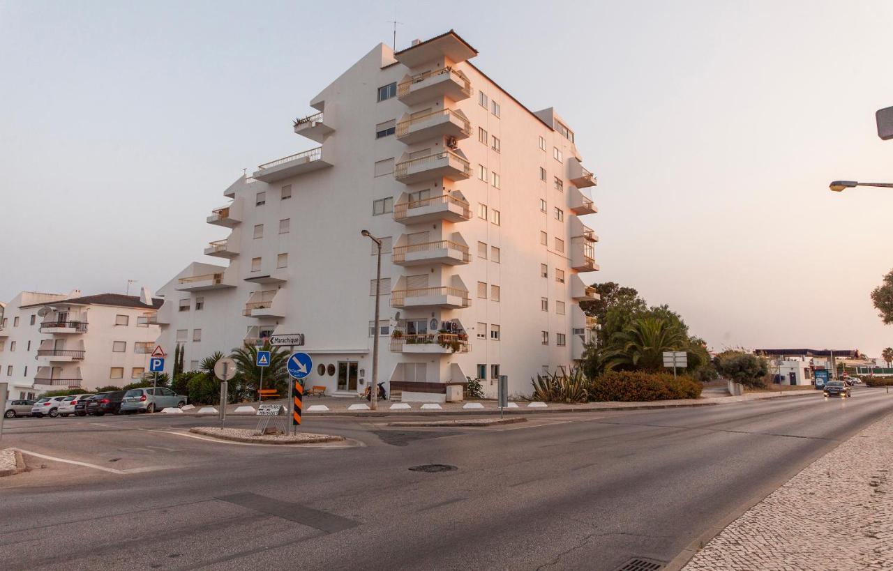 B57 - Marachique 2 Bed Flat - B&B