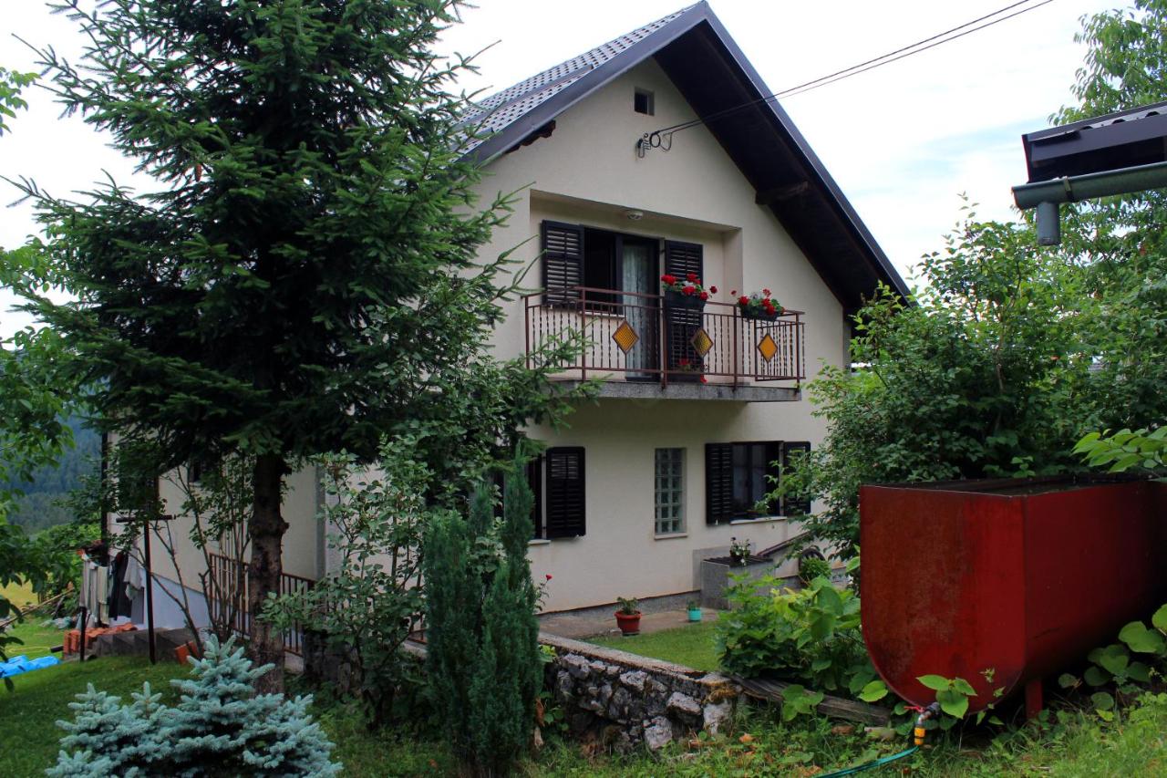 B&B Brestova Draga - Kuća za odmor Čički vrh - Bed and Breakfast Brestova Draga