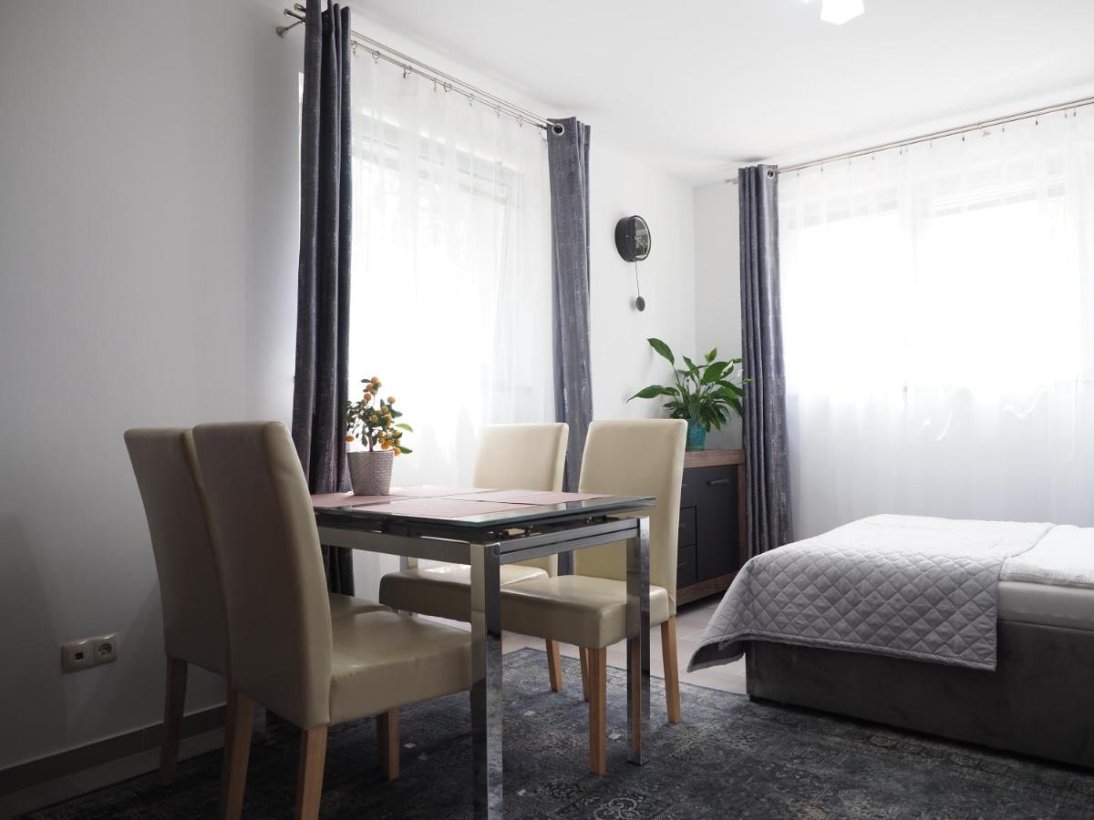 B&B Wroclaw - Adobe Apartment - Bed and Breakfast Wroclaw