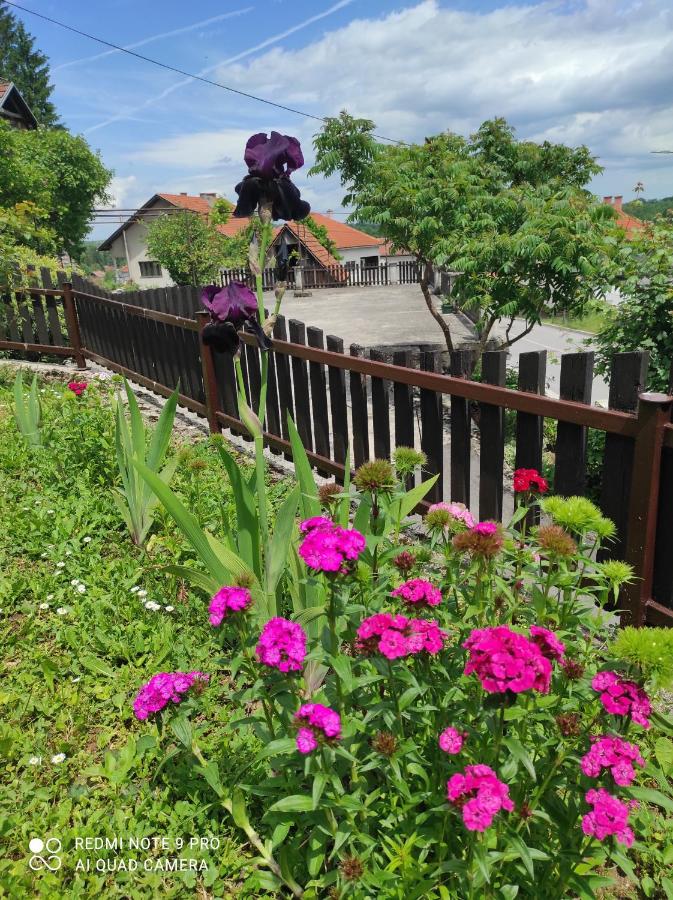 B&B Slunj - Apartman Domi - Bed and Breakfast Slunj