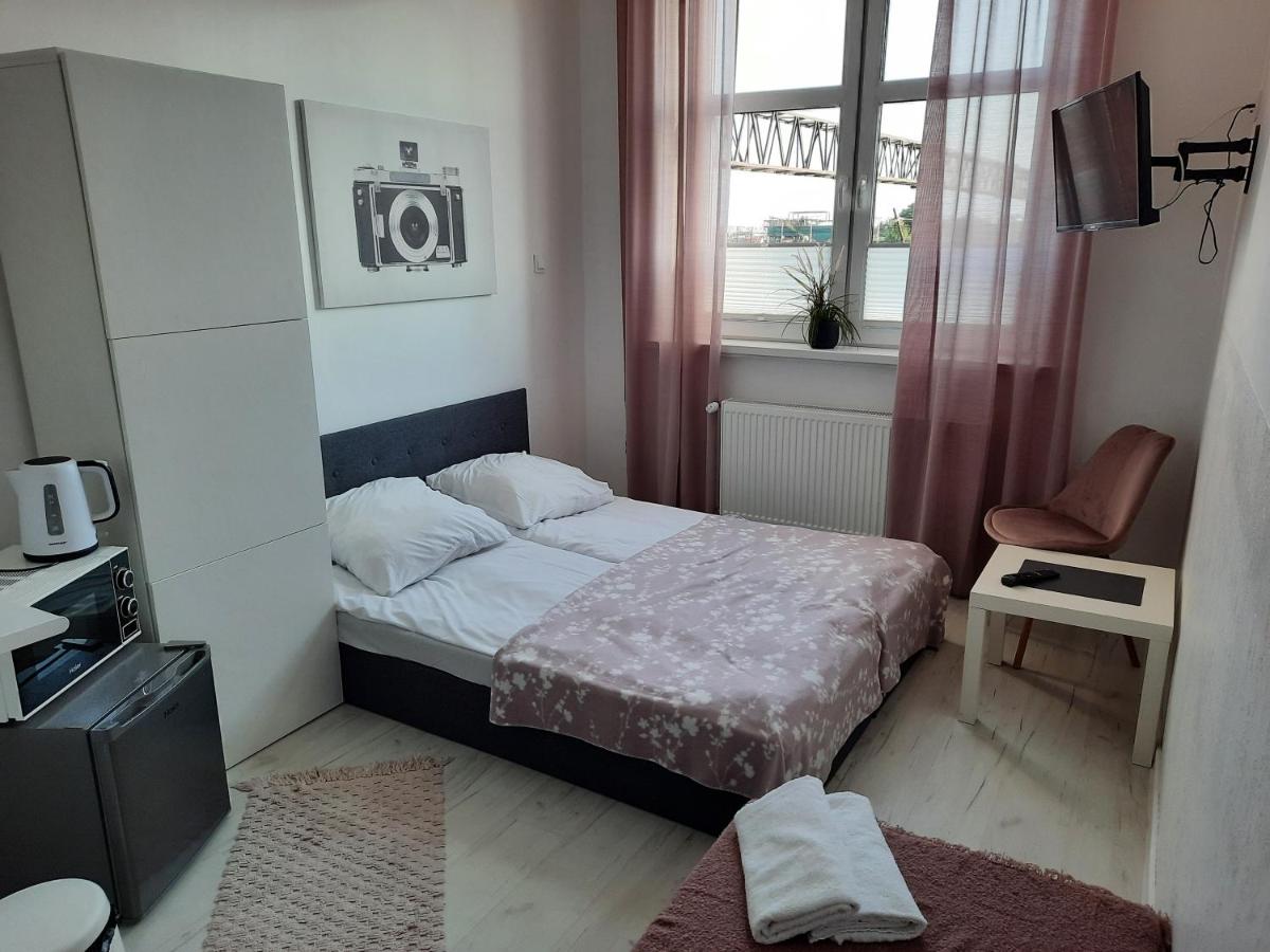 Driepersoonskamer met Eigen Badkamer