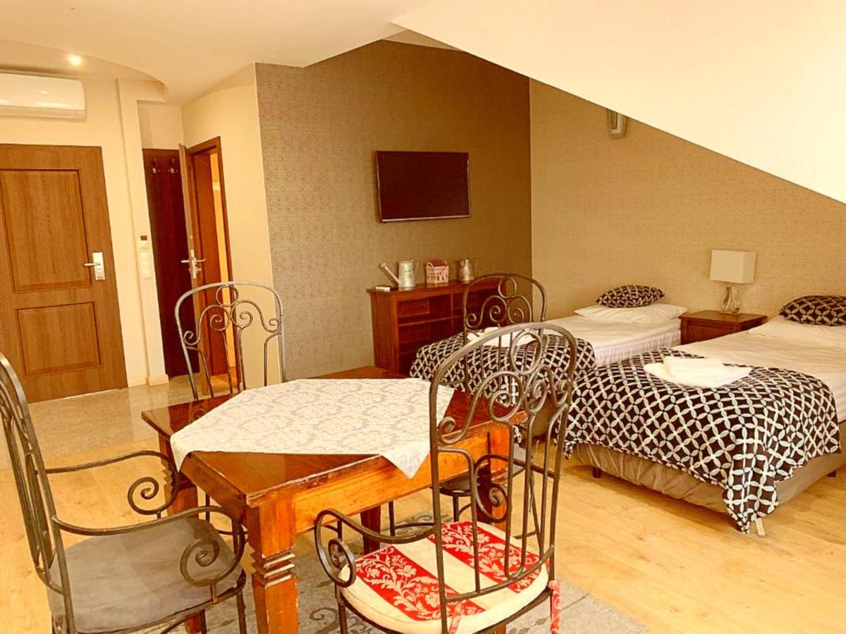 Studio mit Queensize-Bett