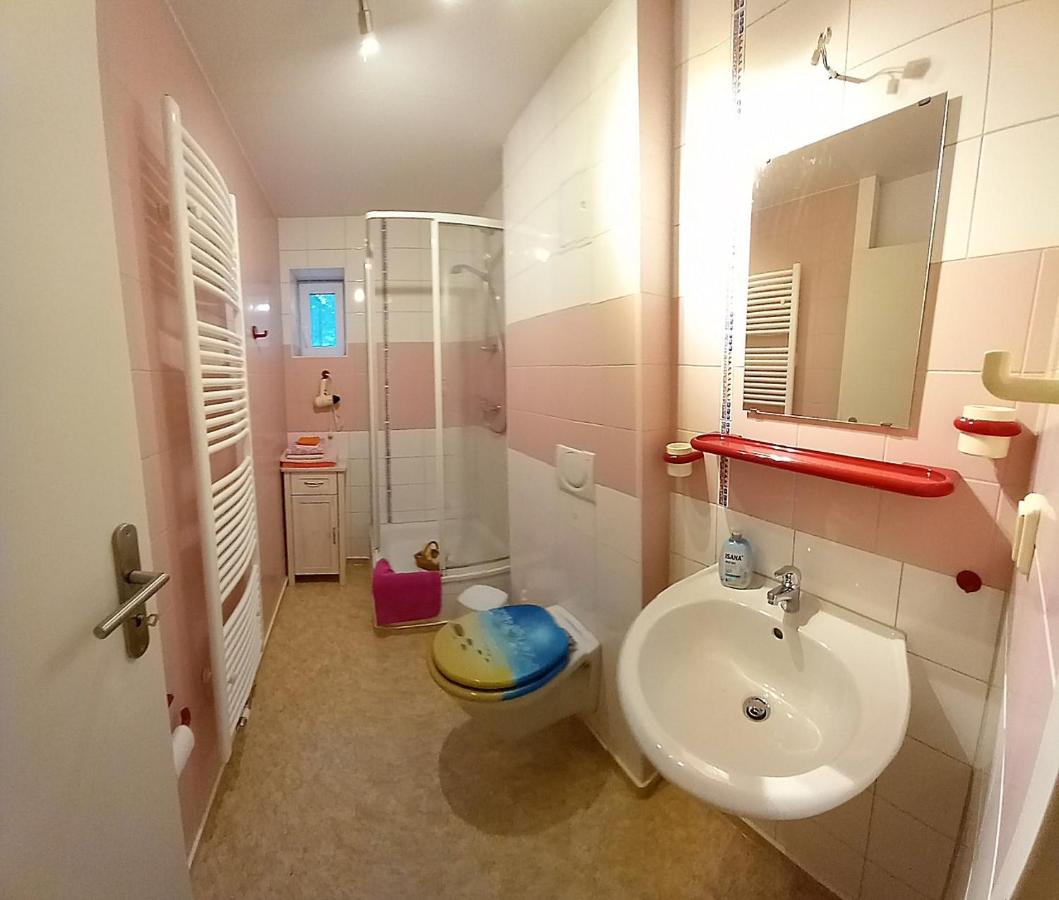 Large Double or Twin Room