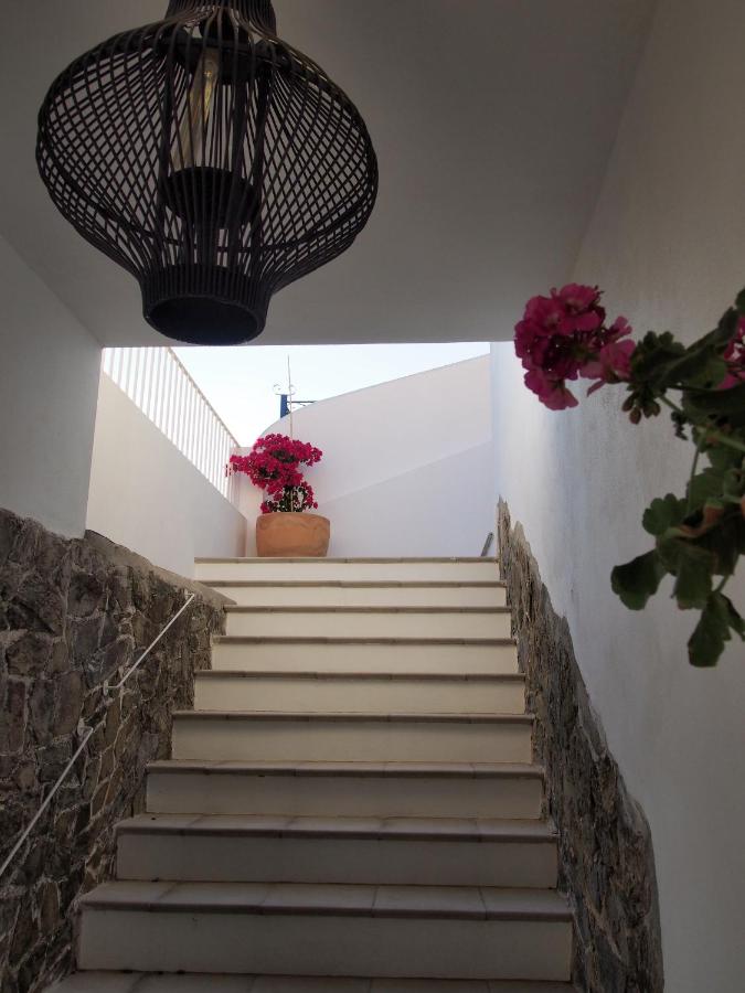 SUITES 9 MALAGA, three unique suites with private plunge pool - B&B