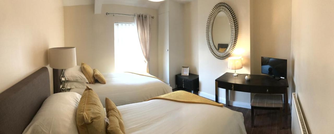 B&B Puerto Talbot - Mountain View Aberavon Beach, Afan Valley & Margam Park, South Wales - Bed and Breakfast Puerto Talbot