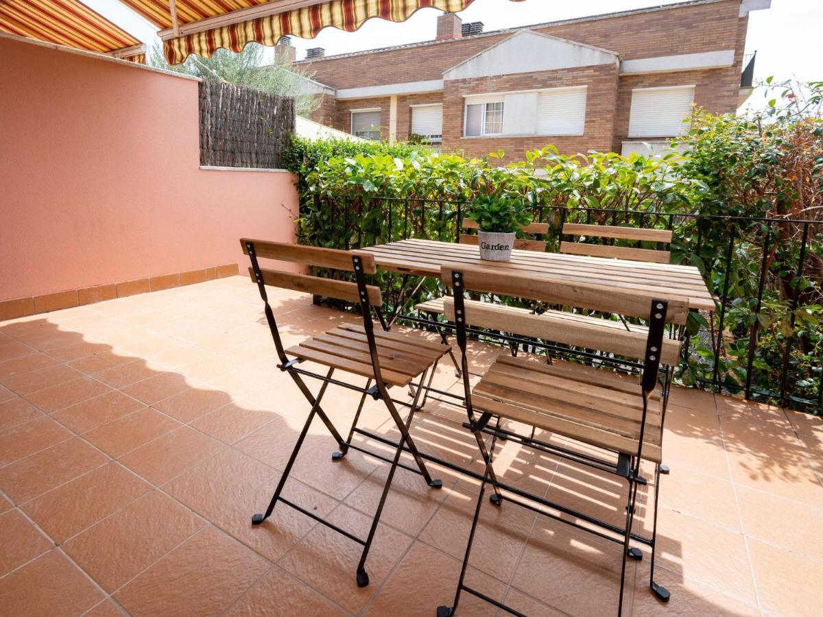 B&B Vilassar de Mar - Holiday Home Clavel by Interhome - Bed and Breakfast Vilassar de Mar